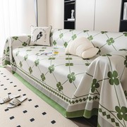 Temukan Gaya Interior yang Bawa Keberuntungan Menurut Zodiak Kamu di Tahun 2025!