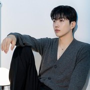 Kang Hoon Pertimbangkan untuk Reuni dengan Sutradara 'Dear Hyeri' dalam Drakor Komedi Baru