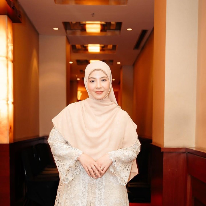 <p>Seperti yang diketahui, Bunda tiga anak ini sempat vakum beradu akting selama kurang lebih empat tahun. Namun, belum lama ini, Natasha Rizky mengumumkan bahwa film terbarunya akan tayang pada akhir Januari 2025. (Foto: Instagram@natasharizkynew)</p>