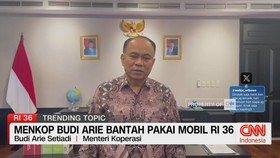 VIDEO: Menkop Budi Arie Bantah Pakai Mobil RI 36