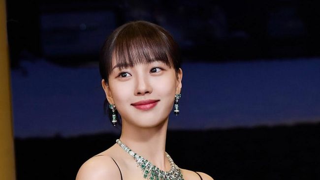 Aktris Cantik Go Min Si Dikabarkan Bintangi Drama Korea Baru dari Penulis Hong Sisters