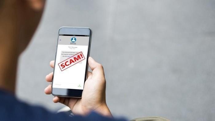 Keamanan bisnis semakin penting di era digital. Pelajari tentang fraud, penyebabnya, dampaknya, dan cara mencegahnya.