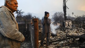 Kisah Apes Warga LA, Rumah Hasil Menang Lotre Rp32 T Hangus Terbakar
