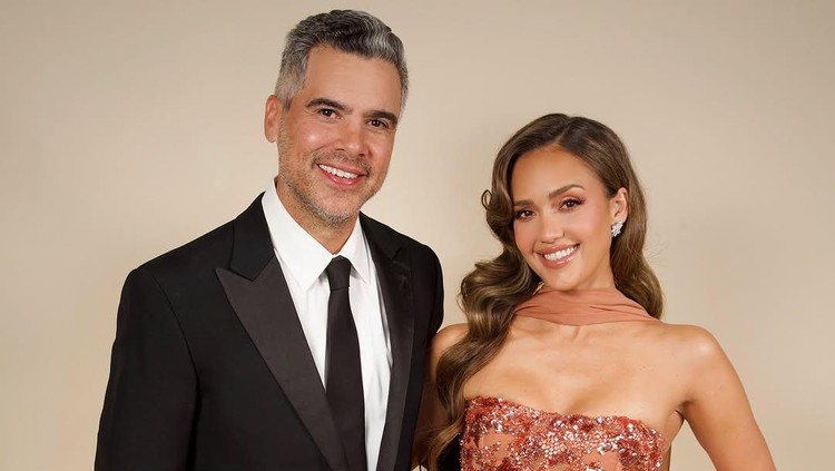 Jessica Alba dan Cash Warren Jessica Alba dan Cash Warren