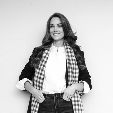 Tinggalkan Gelar Kerajaan, Kate Middleton Pilih Jadi Pembantu di SD