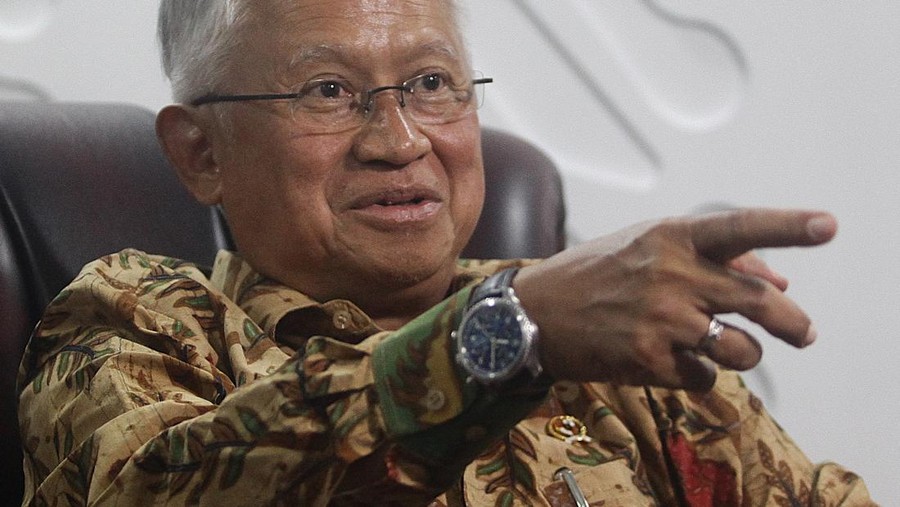 Menteri Pendidikan Tinggi, Sains, dan Teknologi (Mendiktisaintek), Prof. Satryo Soemantri Brodjonegoro saat menerima wawancara khusus detikcom di Kemendiktisaintek, Jakarta Jumat (10/1/2024) Menteri Pendidikan Tinggi, Sains, dan Teknologi (Mendiktisaintek), Prof. Satryo Soemantri Brodjonegoro saat menerima wawancara khusus detikcom di Kemendiktisaintek, Jakarta Jumat (10/1/2024)