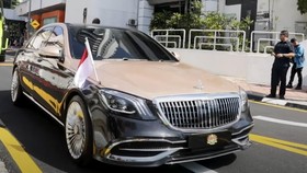 Prabowo Naik Sedan Ultramewah Saat Kunjungan ke Malaysia