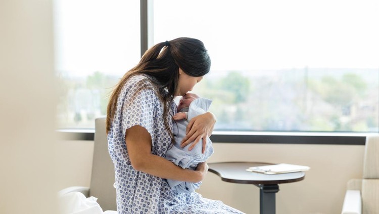 Persalinan alami Koma