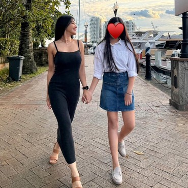 Denada Pergi ke Banyuwangi, Aisha Masih Berada di Singapura