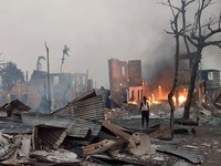 Perang Saudara Tetangga RI Sadis, Jet Militer Bombardir Pasar Rakyat Perang Saudara Tetangga RI Sadis, Jet Militer Bombardir Pasar Rakyat