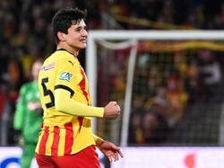 Man City Segera Resmikan Abdukodir Khusanov