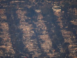Penampakan dari Udara Parahnya Kebakaran Los Angeles