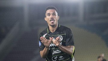 Kabar Sport CNN Terbaru : Hasil Liga 1: Tekuk PSM 3-1, PSS Keluar dari Posisi Juru Kunci