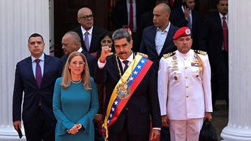Presiden Venezuela Maduro Mohon ke Trump: No Crazy War, Please!