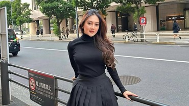 img-title Profil Veni Nur Ngaku Jalani HTS dengan Athalla Naufal Anak Venna Melinda