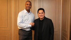 Erick Thohir Sebut Kluivert dan 3 Asisten Belanda Paket Sempurna
