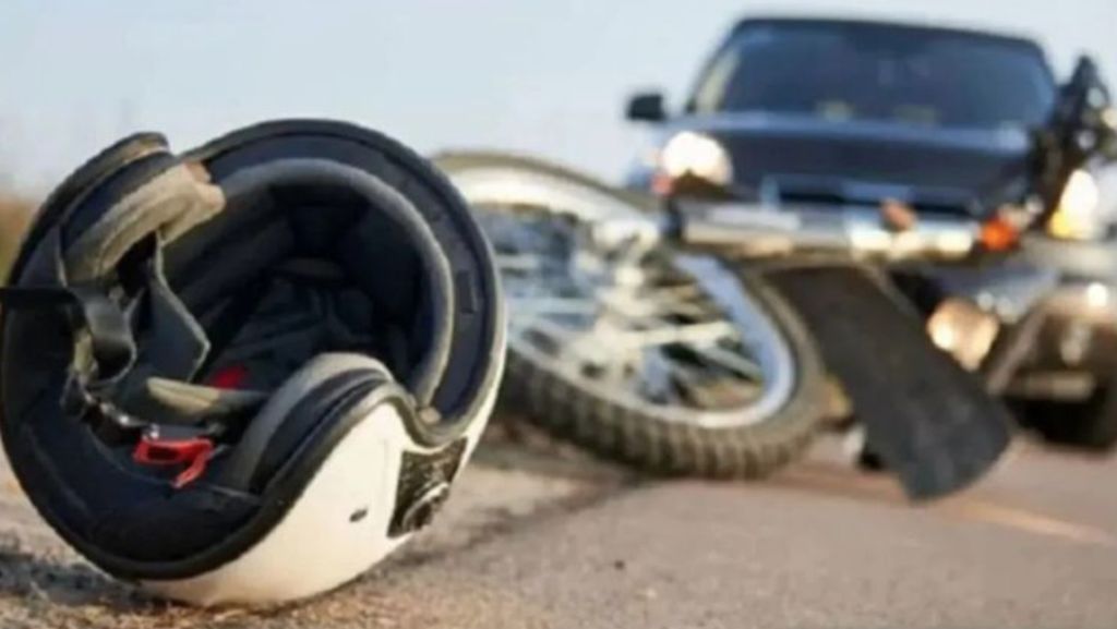 Motor dan Mobil Adu Banteng di Bandung, Pemotor Tewas di Tempat