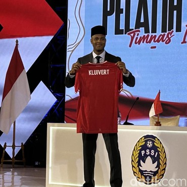 Patrick Kluivert Disebut sebagai Orang Belanda Terburuk Sepanjang Masa