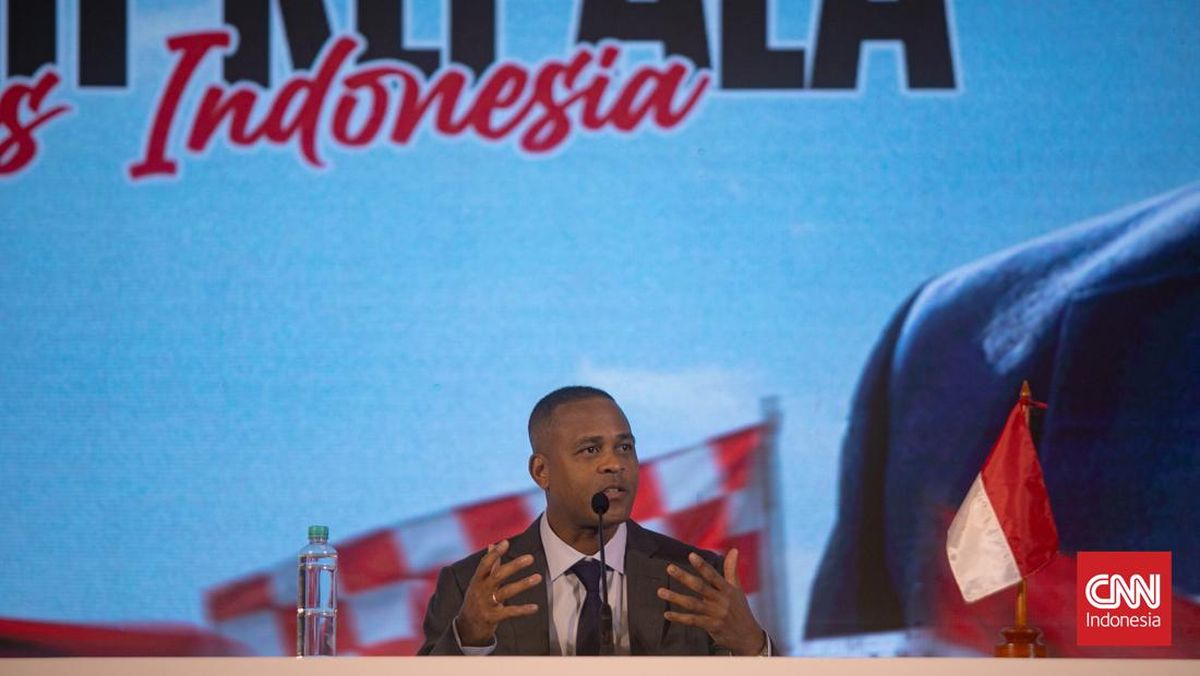Kluivert: Jairo Riedewald Akan Dinaturalisasi Secepat Mungkin