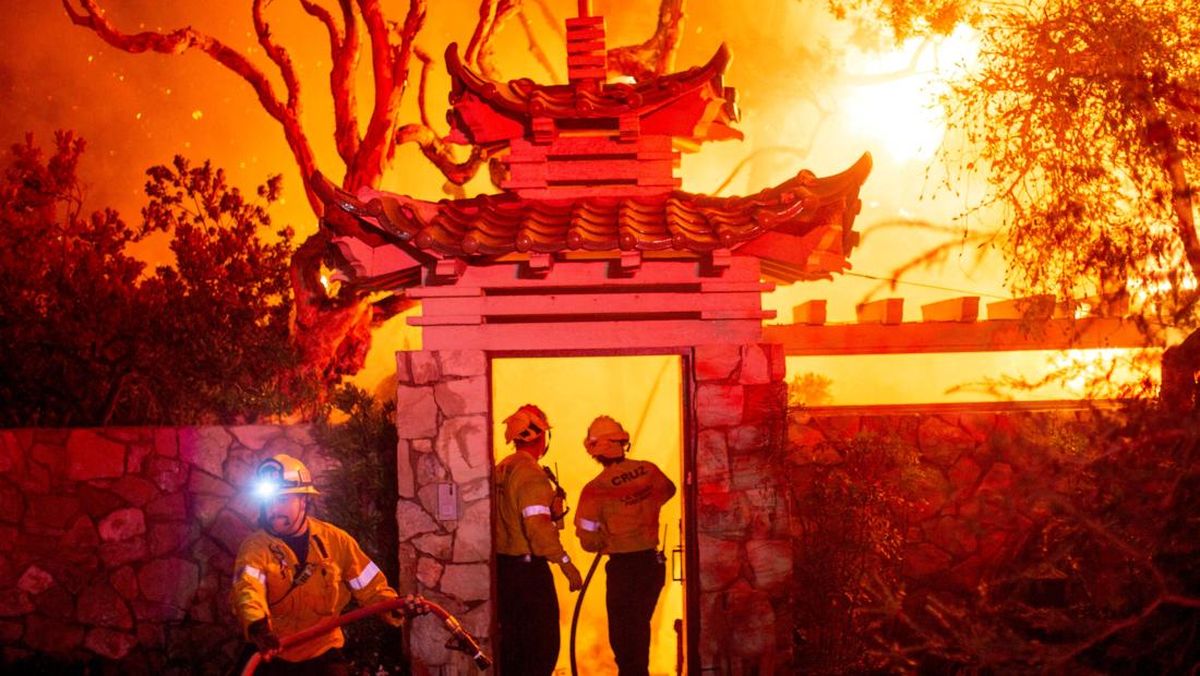 Kebakaran di Los Angeles Sulit Padam sampai Fakta Kotak Hitam Jeju Air