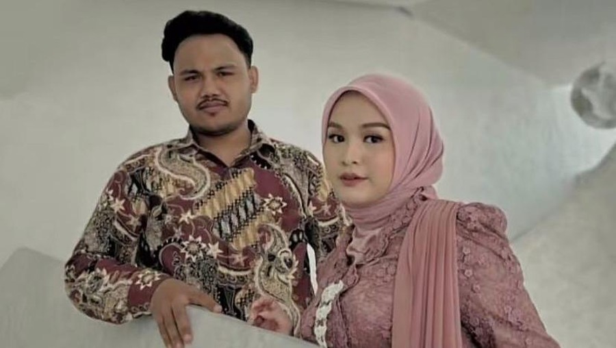 Salma Salsabil dan Dimansyah Laitupa