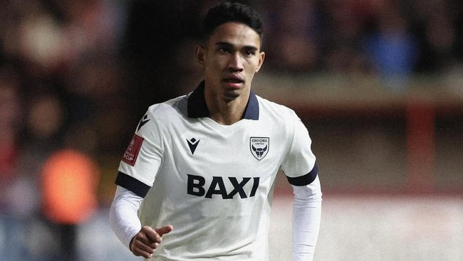 Dua gol Marselino Ferdinan untuk Oxford United Academy saat menghadapi Banbury United mendapat sambutan hangat dari netizen.