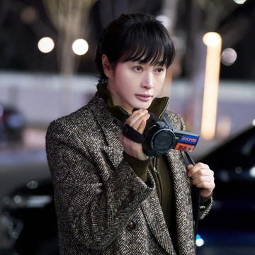 Aktris Kim Hye Soo Ceritakan Pengalamannya Membintangi Drakor 'Unmasked' hingga Alami Cedera Otot