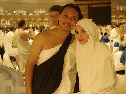 5 Potret Bunda Seleb Ibadah Umrah saat Hamil, Mahalini hingga Dinda Hauw