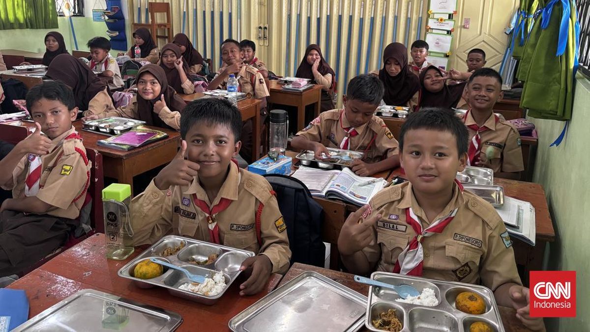 Makan Bergizi Gratis Jadi Program Paling Disambut Positif Masyarakat