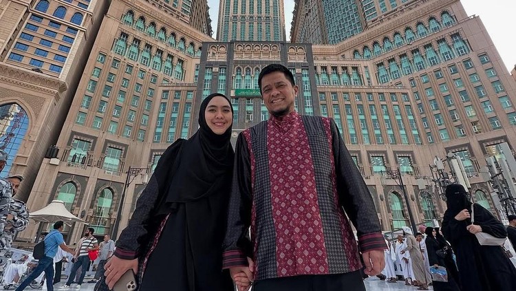 Ory Vitrio dan Oki Setiana Dewi