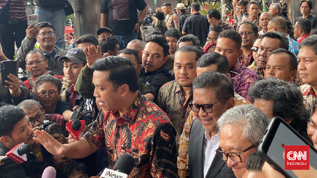 Sekretaris Jenderal PDIP Hasto Kristiyanto enggan menjawab sejumlah pertanyaan yang dilontarkan awak media usai diperiksa oleh KPK.