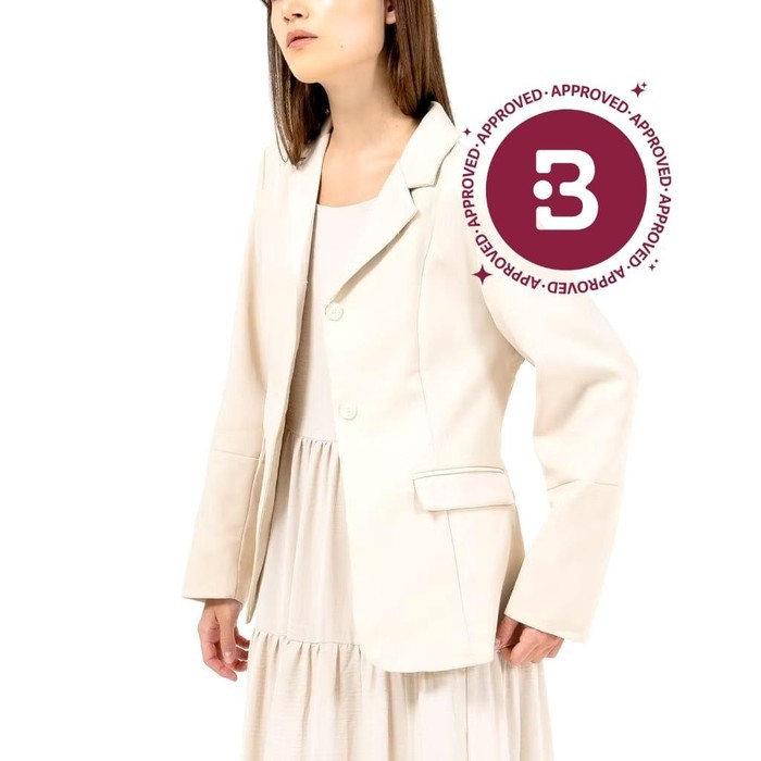 This Is April Juliette Outer (Ivory)