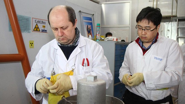 Amerika Serikat diklaim menyiapkan pasukan khusus untuk merampas uranium yang telah dikayakan di Iran.