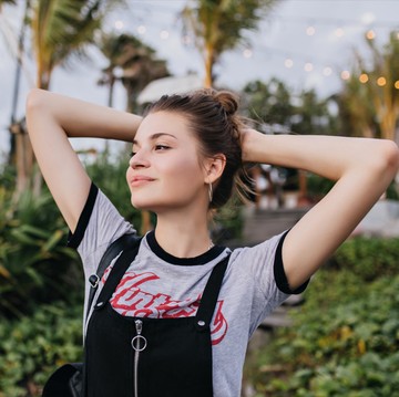 Single & Happy! 5 Zodiak yang Paling Betah Menikmati Hidup Sebagai Jomblo