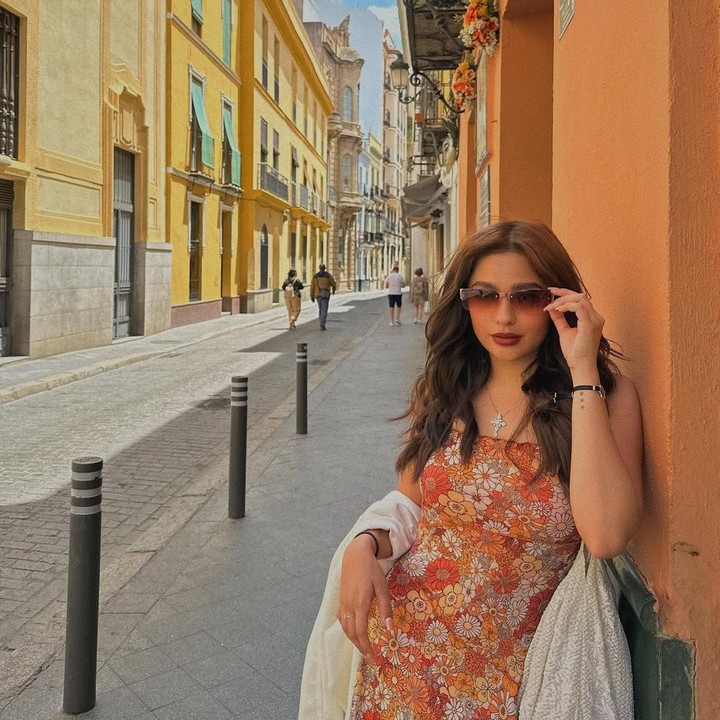 <p>Kecantikan Andrea Brillantes telah menarik perhatian publik sejak ia masih kecil. Ia pernah menjadi runner-up pertama dalam kontes kecantikan anak-anak. Hingga saat ini, popularitas Andrea di industri hiburan kian melejit. (Foto: Instagram @blythe)</p>