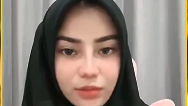 img-title Diciduk Polisi Syariah, Selebgram Aceh Siap Dihukum hingga Nonaktifkan Akun Medsos