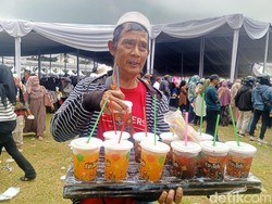 Cerita Cepi dan Syahidin Ketiban Rezeki di Peringatan Hari Desa 2025