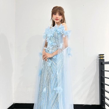 Disebut Mirip Fuji di Foto Terbaru, Rina Nose: Memang Saudara Kembar, Bedanya...