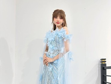 img-title Disebut Mirip Fuji di Foto Terbaru, Rina Nose: Memang Saudara Kembar, Bedanya...