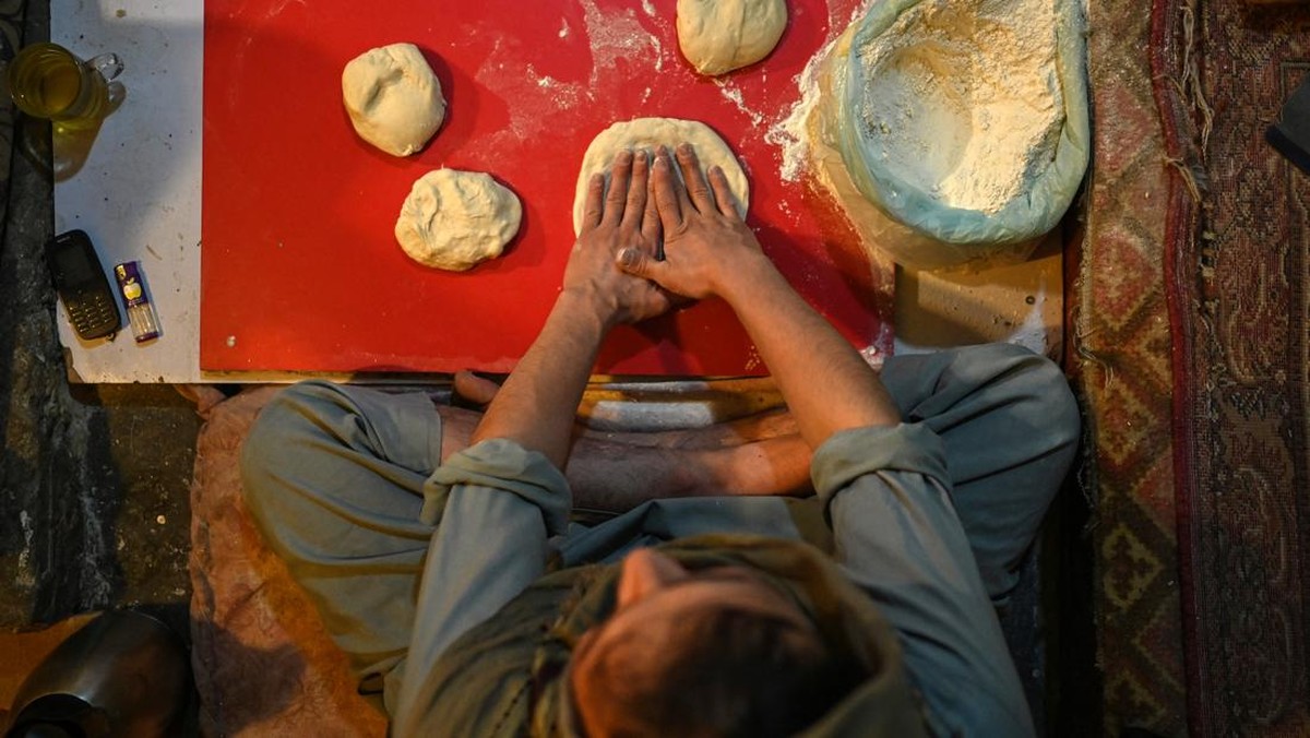 FOTO: Warga Afghanistan: 'Tanpa Roti Rasanya Tidak Makan Apa-apa'