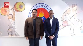 VIDEO:Dikunjungi Patrick Kluivert, Menpora Optimis Timnas Berprestasi