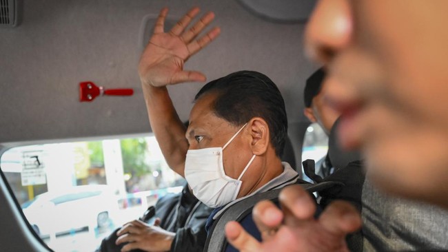 Sidang Perdana Eks Ketua PN Surabaya Rudi Suparmono Digelar 19 Mei Sidang pembacaan dakwaan kasus suap Rudi Suparmono, mantan Ketua PN Surabaya, akan digelar di Pengadilan Tipikor Jakarta.