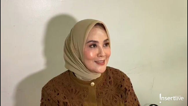 Elma Theana Ungkap Kisah Lucu Saat Anak Semata Wayang Pertama Kali Nikah