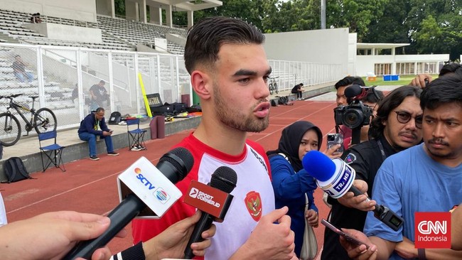 Jens Raven mengaku punya kesan positif atas Patrick Kluivert sebagai pelatih Timnas Indonesia saat mengunjungi latihan Indonesia U-20.