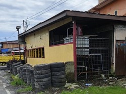 Polisi Amankan 2 Warga Imbas Penyerangan-Penjarahan di Pos Brimob di Mimika