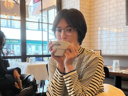 5 Potret Song Hye Kyo dengan Model Rambut Pendek, Terlihat Fresh