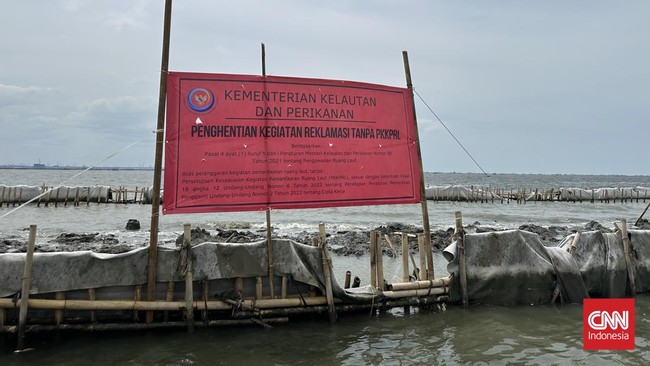 Komisi IV DPR mendorong agar pelaku pemagaran laut di wilayah pantai Tangerang dan di pantai Bekasi dibawa ke ranah hukum.