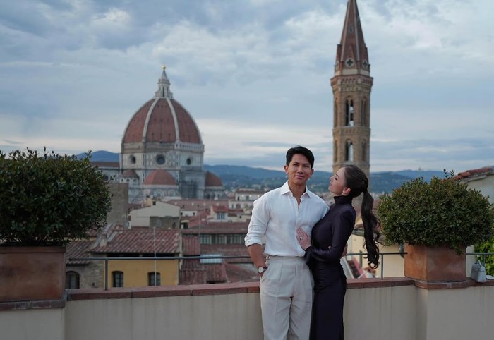 Pangeran Mateen dan Anisha Rosnah