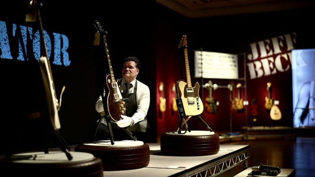 FOTO: Ratusan Gitar Jeff Beck Selama 60 Tahun Siap Dilelang