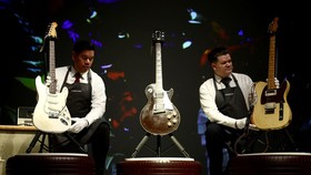 FOTO: Ratusan Gitar Jeff Beck Selama 60 Tahun Siap Dilelang